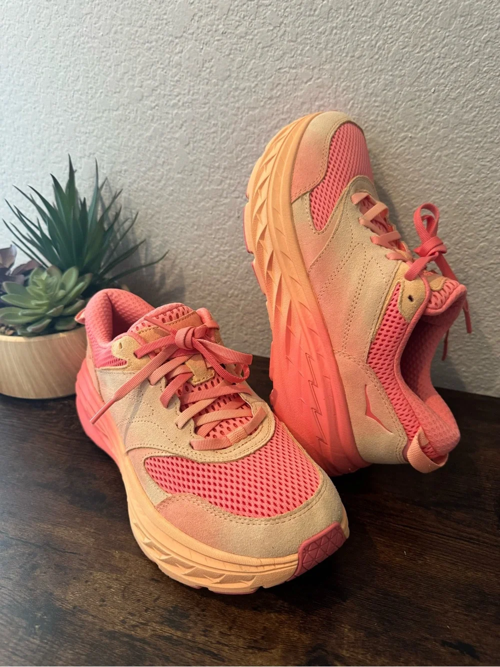 Hoka One One new no